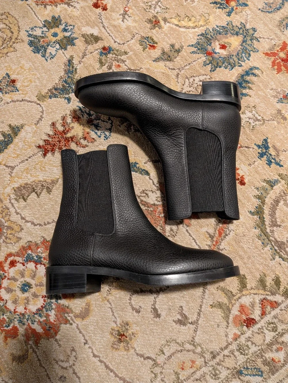 Stuart Weitzman Lenora Pebbled Leather Chelsea Boots